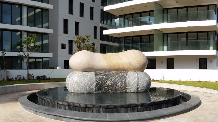 Encounter, a granite and water memorial sculpture in Tel Aviv
